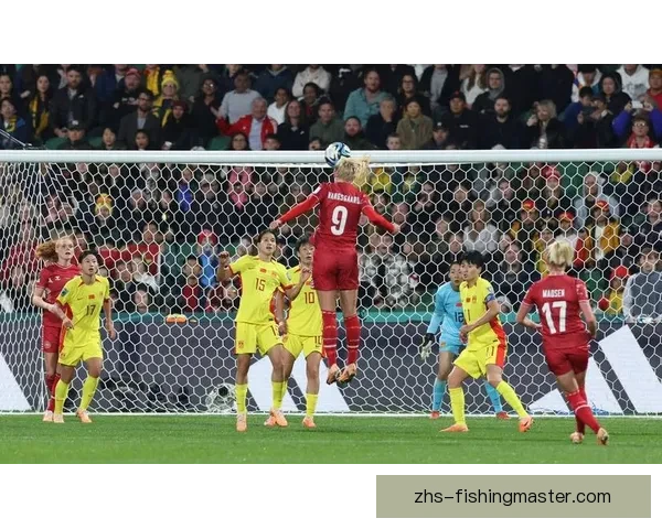 布达尔斯与索普朗激战成平 双方鏖战至3比3平局收场 布达尔斯与索普朗激战成平 双方鏖战至3比3平局收场