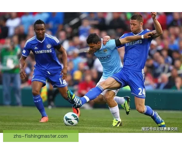 穆哈拉格三球完胜席特拉展现强势攻防统治力全场表现引发热议